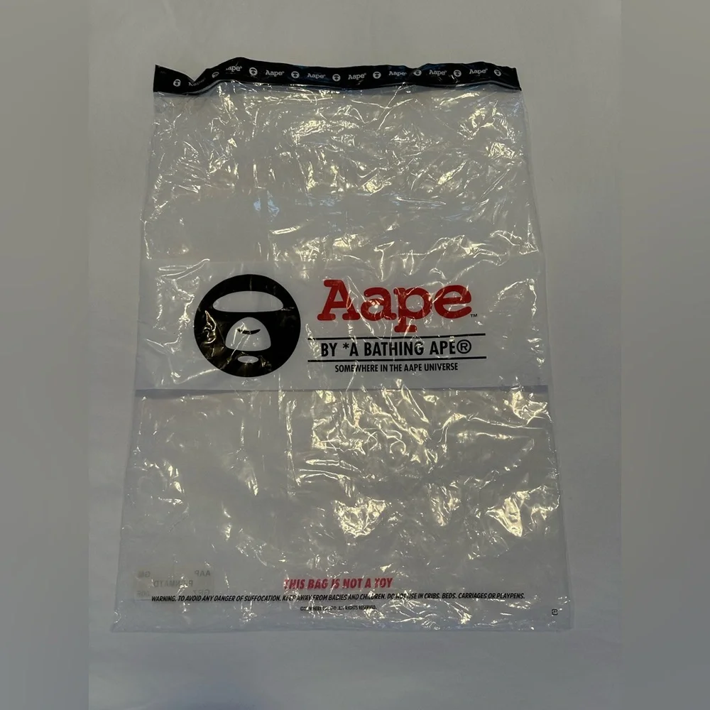 NEW Aape By *A Bathing Ape Picnic Mat - Picture 6 of 8
